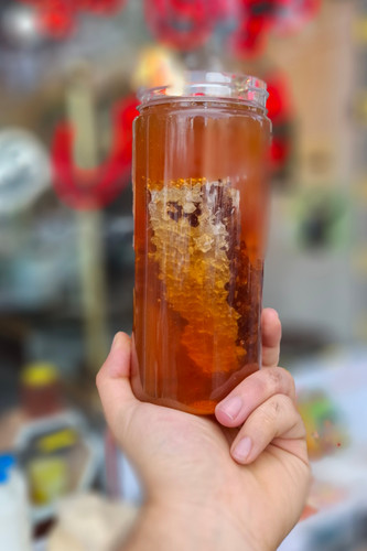 عسل ۴۰ گیاه شهد و موم